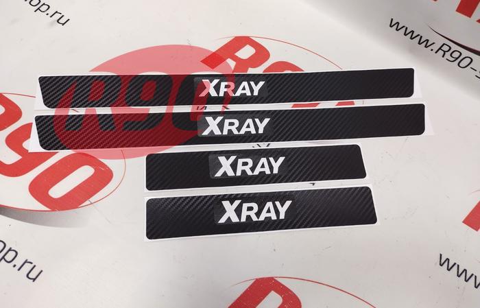 Наклейки на пороги XRAY (карбон)