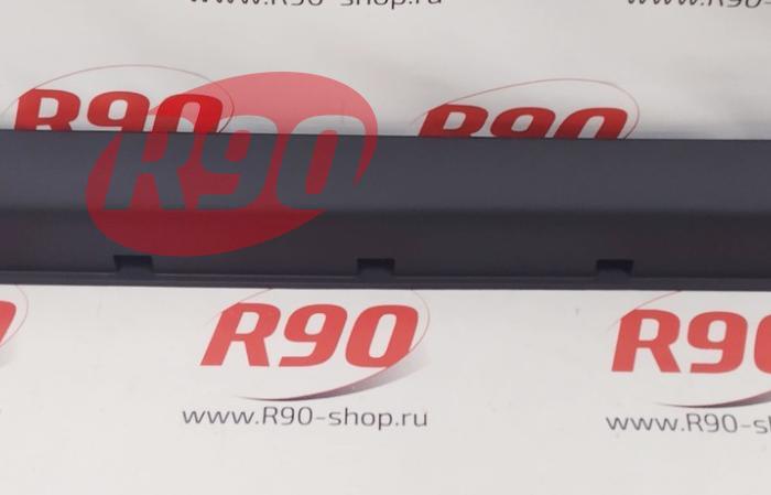 Накладка порога левая Ларгус Кросс LADA 8450009377