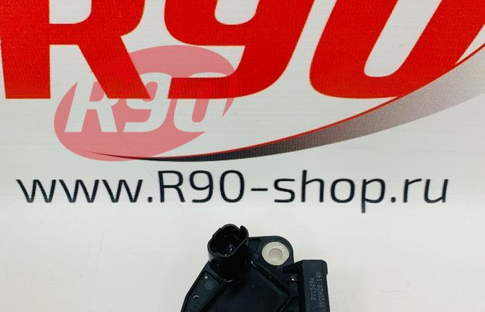 Регулятор напряжения UTM RV1549A