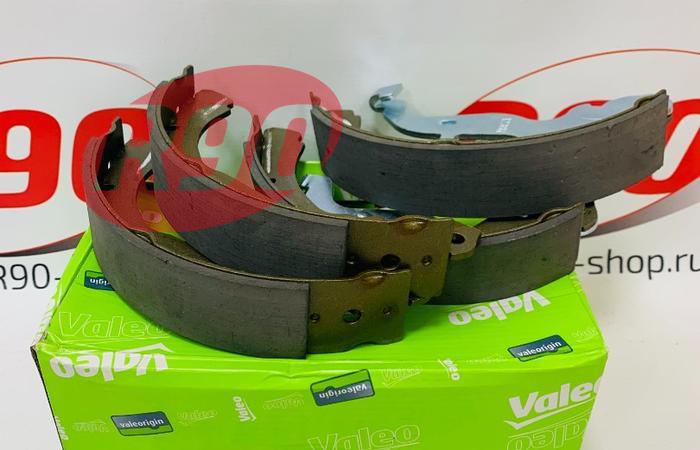 Колодки тормозные задние Ларгус, Дастер (4х2) Valeo 564210