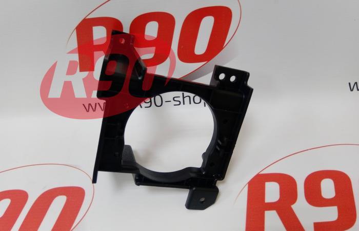 Рамка противотуманной фары правая Веста SW Кросс LADA 8450031008