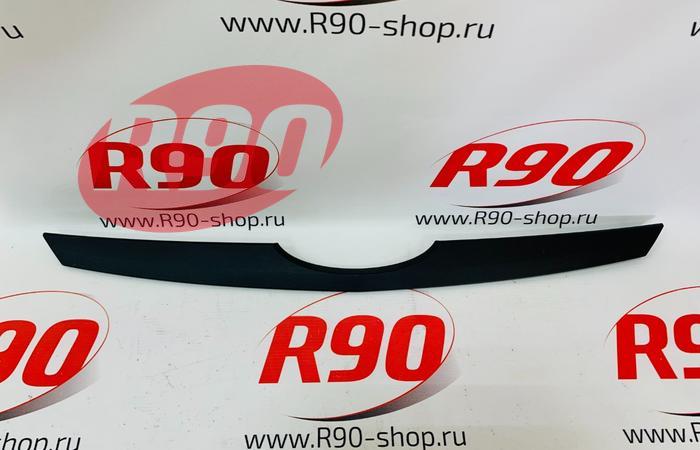 Молдинг решетки радиатора Ларгус LADA 8450000247