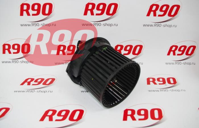 Мотор отопителя Логан 2, Сандеро 2, Веста, Ларгус, Дастер, XRAY Renault 272100975R