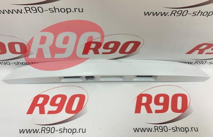 Накладка крышки багажника Веста (под камеру) 8450008087 цвет Ледниковый (221)