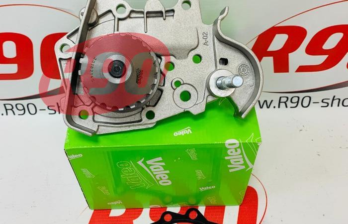 Насос водяной Логан 1 (2005-2009) Valeo 506573