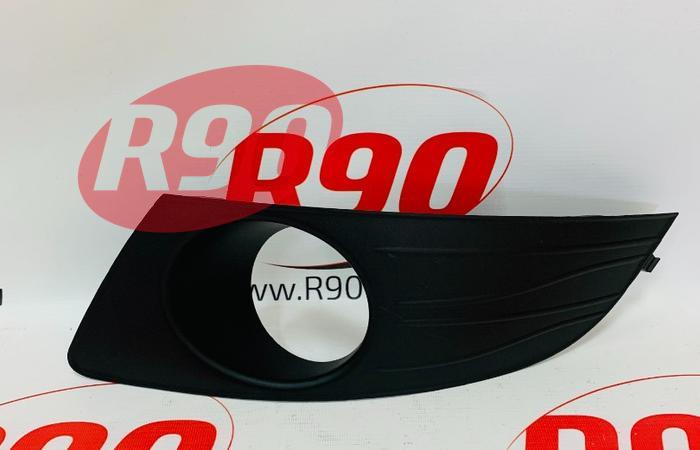 Облицовка противотуманной фары правая Логан (2010-2014) Francecar FCR210452
