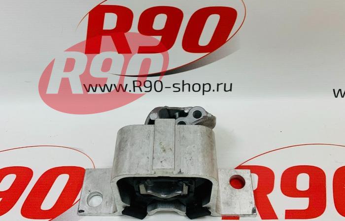 Опора двигателя правая Ларгус (дв.11189,21129), XRAY (дв.21129, 21179) LADA 8450009483
