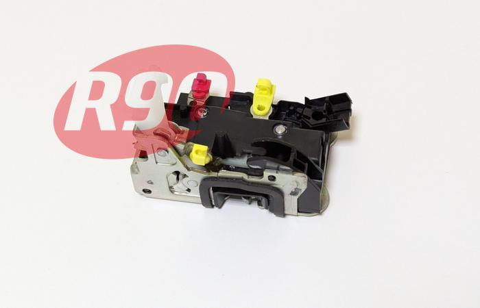 Замок передней левой двери механический Ларгус Renault 805037344R