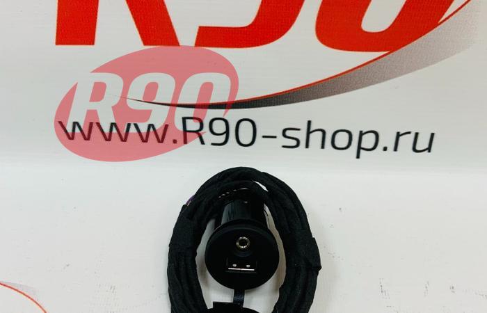 Разъем USB AUX с проводом Веста, XRAY LADA 8450030227