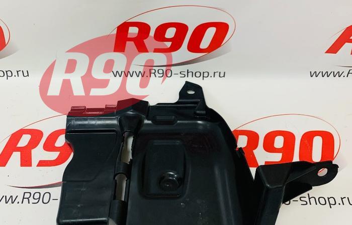 Щиток подкрылка передний правый Логан 2, Сандеро 2 Renault 638309356R